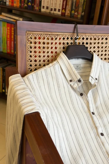 Offwhite with ChocolateBeige Stripe